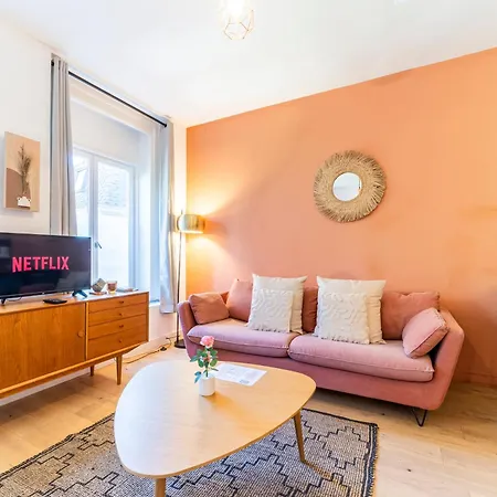 L'annexe - Parking - Wi-fi - Netflix - Metro - Train Station Tourcoing