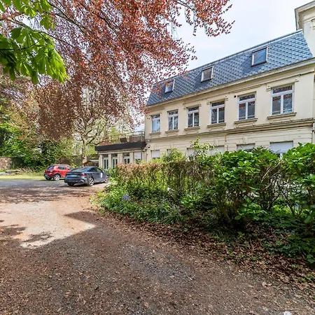 L'annexe - Parking - Wi-fi - Netflix - Metro - Train Station *
